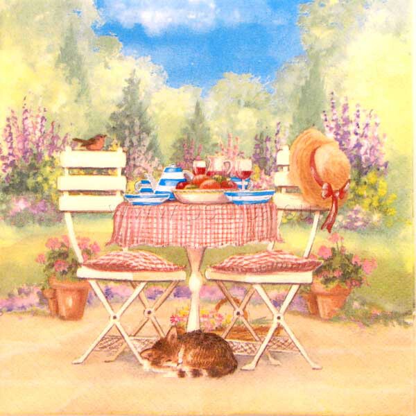 Salveta Lunch on a garden Table SP1