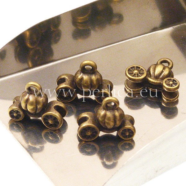 Privjesak Kočija bundeva 3 d ,13x11mm, 4 kom, MD35