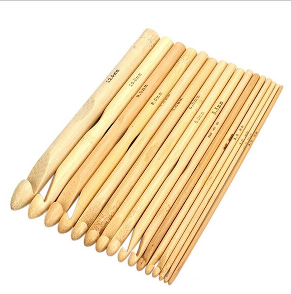 Set kačkalica vel 15cm, od bambusa 16 kom